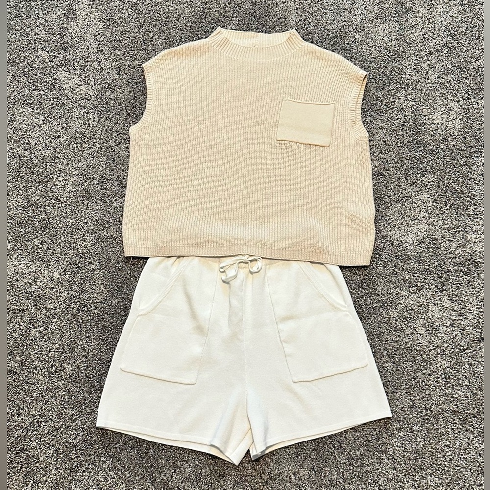 Women's 2 Piece Sweater & Shorts Set